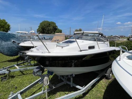 Bayliner Trophy 2002 opinie i specyfikacja